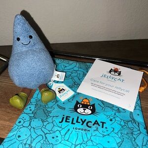 New! Amusable Happy Raindrop